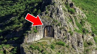 Segredos Escondidos Em Montanhas