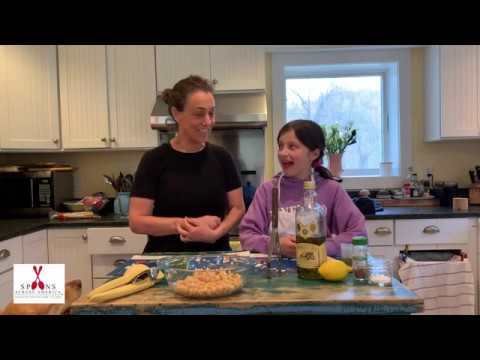 Mashed Chickpea Salad - Cooking at Home with Spoons