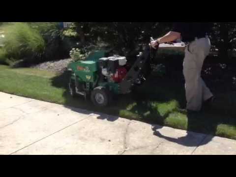 Billy Goat aerator