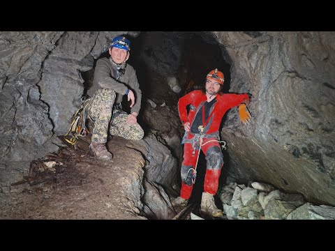 10 stories underground! Exploration of a former German chrome mine.