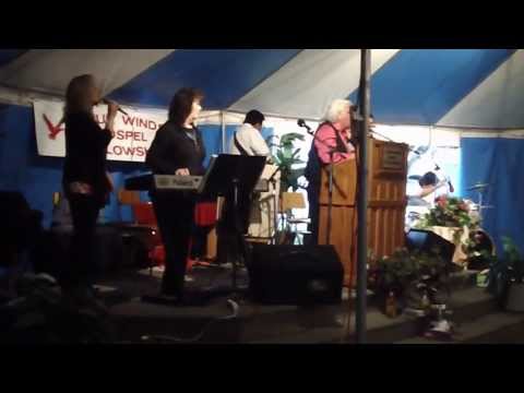 Pastor Pat Linklater's 2013 Camp Meeting with The Lamb Sister's July 14/2013 (Vid.1)