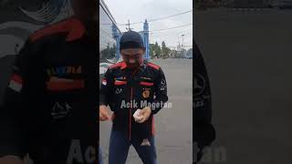 Download lagu Aksi Mandor Bus SUDIRO TUNGGA JAYA terminal Maospati Magetan mp3