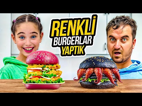 ELIF SINEM IS MAKING HAMBURGER!! WE MADE COLORFUL HAMBURGER AND TRIED IT!!