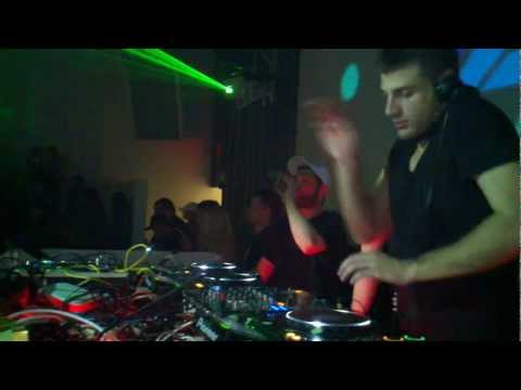 CARLO ASTUTI AT SUPPERCLUB LOS ANGELES 3/17/12