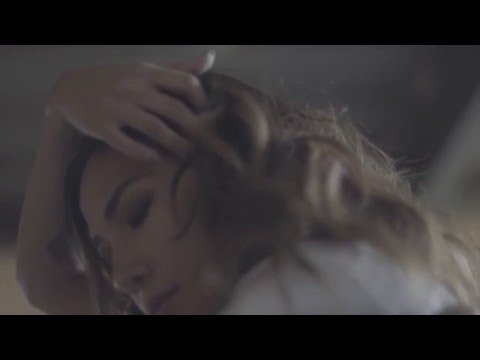 ALEXA - Bulan (Official Music Video)