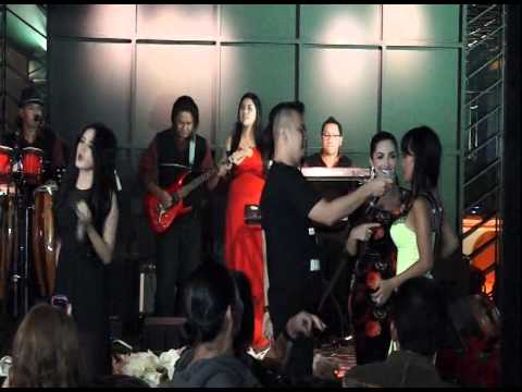 Sedang Ingin Bercinta Live Perform with Ahmad Dhani & Mulan Jameela