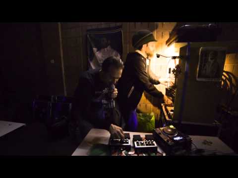 2 Roots'n Dub Meeting // Roots Meditation playing Bredrin record Dubplate with Yann Sax