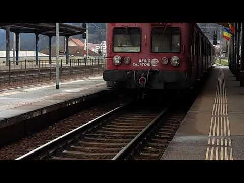 Trenul regio 16034 si Ir 1636 cu un mecanic de treaba