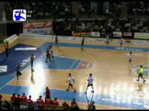 Naturhouse La Rioja 26 - BM. Ciudad Real 32