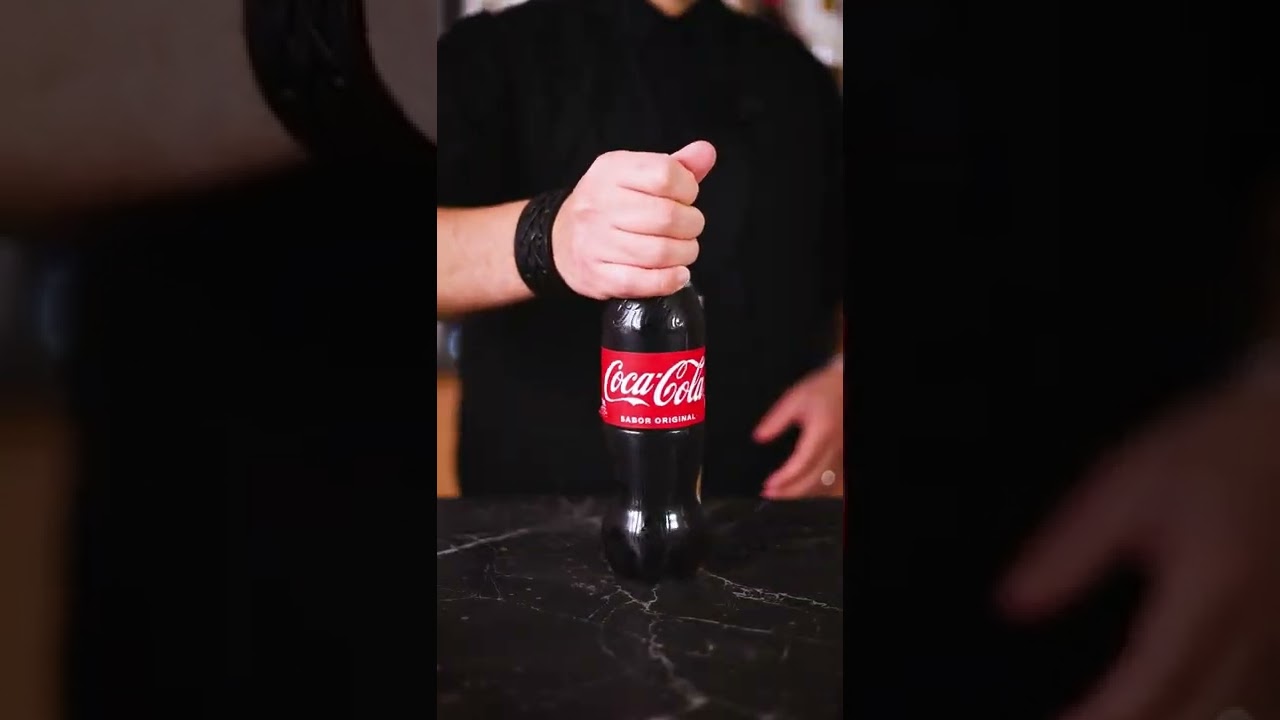 BARTENDER PREPARA EL WHISCOLA MAS CARO DEL MUNDO | WHISKY CON COCA | Mentor joglan