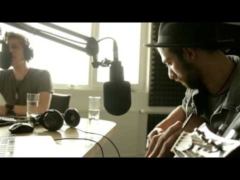 Fameless - For the Love of God (Live Acustic @ Gold FM)