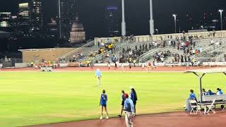 Epic 5A Boys 4x400m relay battle at Texas UIL State Track Meet