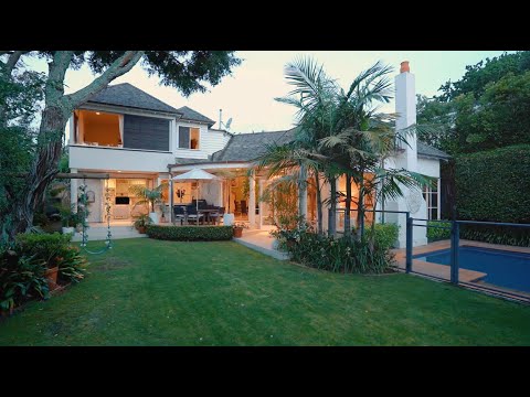 44 Waiatarua Road, Remuera - John Lantz