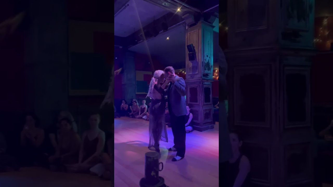 Delfina Pissani y Diego Martin Valero  1/4( Milonga La Estancia Vieja )