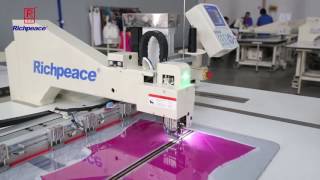 Automatic sewing machine cotton-padded jacket attach zipper