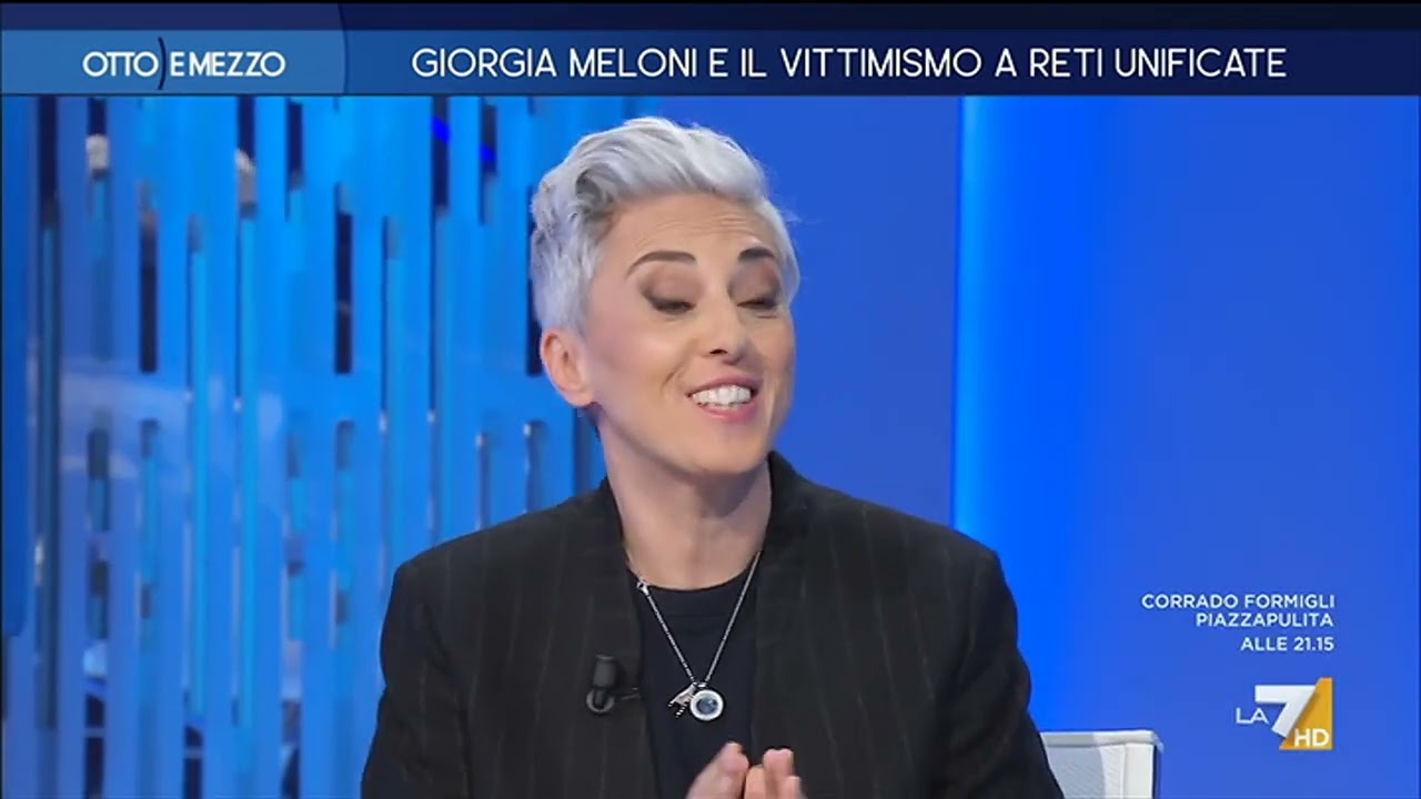 Bocchino difende Meloni: “Rispetta la stampa solo se bersagliata da domande violente?”, ...