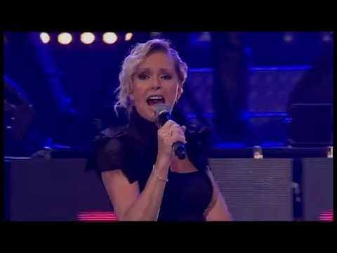 Helena Vondráčková & Michal David - Dlouhá noc (O2 arena, Praha 2010)