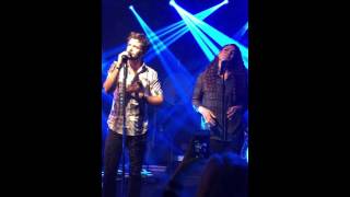 Playing with Fire - Thomas Rhett feat. Jordin Sparks (Live)