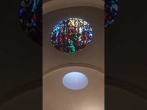 2- Hymne des Déportés Juifs, adapté et chanté par un groupe corse À CAPPELLA : U CANTU DI I PANTANI.