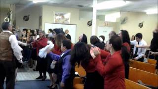 Campana Damas & Caballeros-Friday - Coro de Fuego.wmv