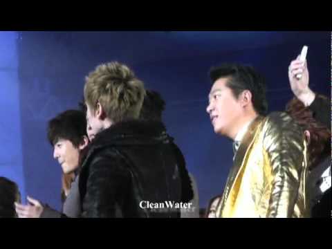 Fancam 111231 MBC EunHyuk DongHae SiWon SuperJunior