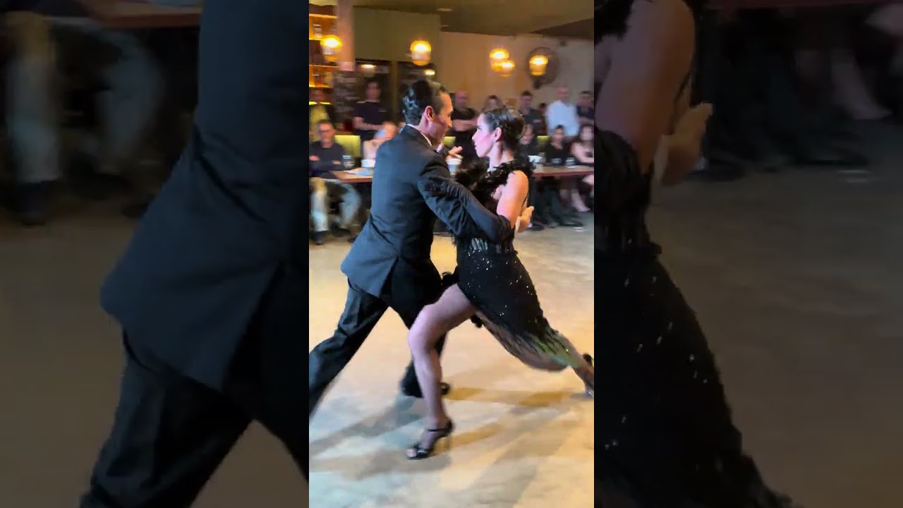 Video thumbnail for Amira Luna and Damian Roezgas @ Muy Martes Tango 17APR25 | Subscribe🔔#tango #milonguerotv