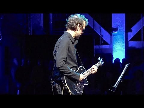 Bryce Dessner, solo guitar piece — "Garcia Counterpoint," live in San Francisco, Feb. 22, 2019 (HD)