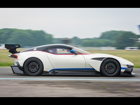 StigCam: Aston Martin Vulcan | Top Gear