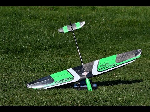 F3K Segler Slingshot von Tomahawk Aviation Design - Test in Modell AVIATOR