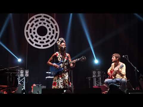 Fatoumata Diawara, Michael League & Bill Laurance - Sowa
