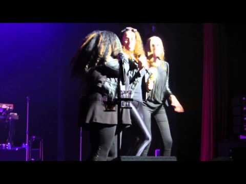 Glennis Grace, Sarah-Jane & Luna Mae - Girls Medley (Theatertour Beverwijk, 24-4-2014)
