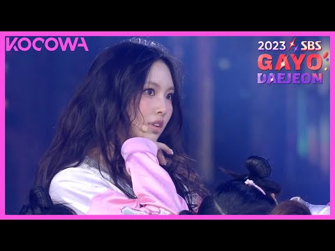 NewJeans - New Jeans + Ditto + OMG (Christmas Ver.) | 2023 SBS Gayo Daejeon | KOCOWA+