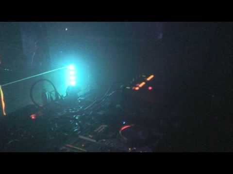 Phoenix Kraundler @ Underground Fusion 19 12 2008 pt2