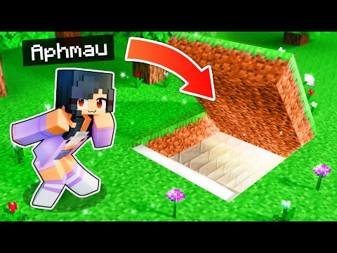 Aphmau - Hidden SECRET House PRANK In Minecraft!