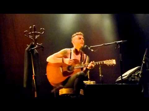 Asaf Avidan solo acoustic live in concert (audience filmed) Muffathalle Munich 2014-10-18
