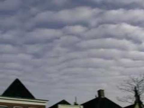 Bijzondere wolken boven Bolsward