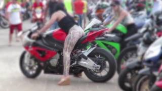 El Komander - Caravanas En Las Motos (Official Lyrics)