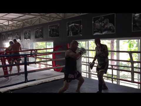 Maximum Gym Patong 11/3 2015