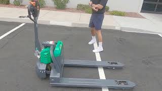 LIFT HERO SL20L3 4000 lbs #8019 - Electric Pallet Jack for Sale!