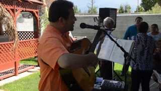 Abel Solano sings "Cachita"