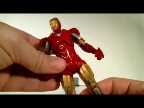 Cthulhu reviews Revoltech Iron Man