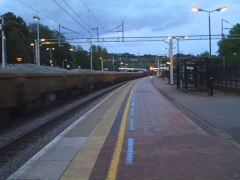 37603 + 37425 **LORDAGE** 6K51 Nuclear Flask Train, 33029 + 33207 0Z33, 321's & sheds! 23rd May 2013