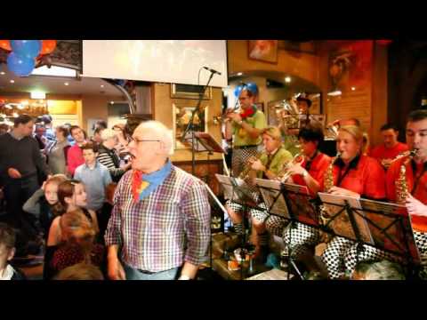 Flabbedeius Meizingmiddaag 2011  (C)Paul van den Dungen