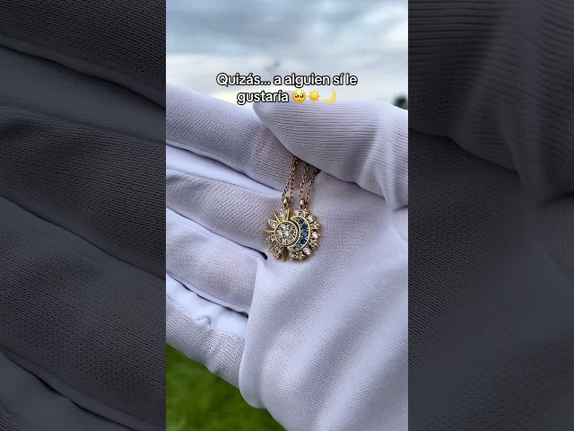 Vídeo relacionado con FDEETY 2 Juego de Collares Pareja Sol y Luna Collar de Amistad Joyería Regalo Cumpleaños Navidad San Valentín