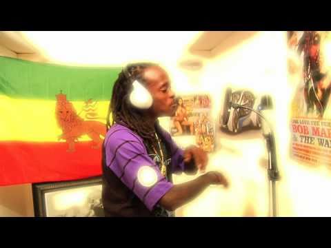 DANGLEZ - Bleacher Bwoy (vybe kartel DISS) (SUBCRIBE)