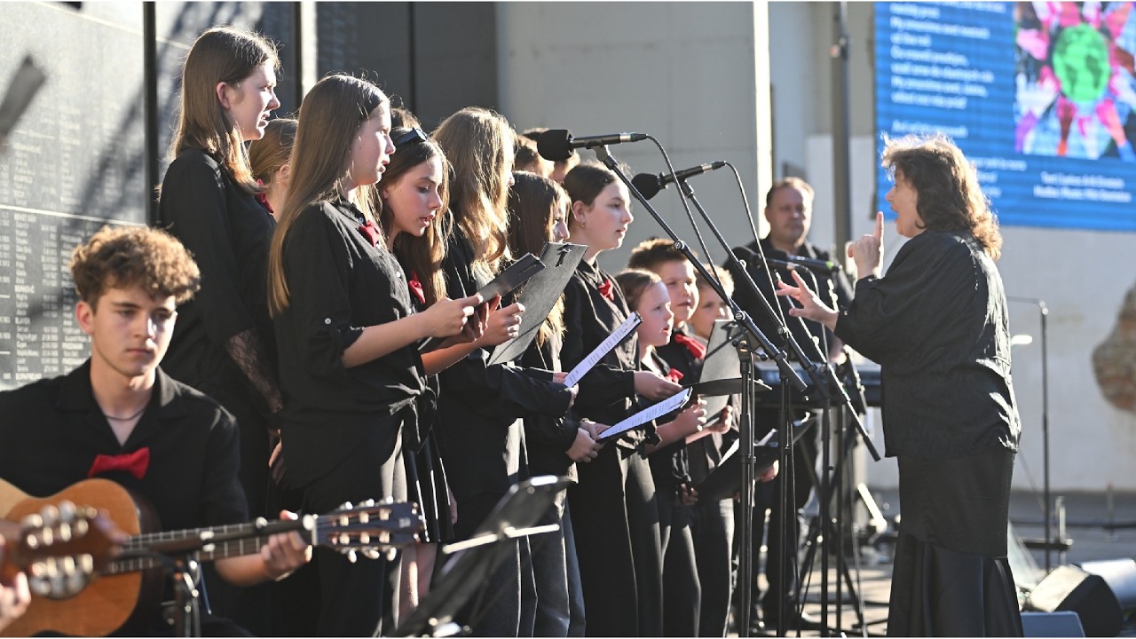 Bardejov Holocaust Commemoration Ceremony - Subtitled in English