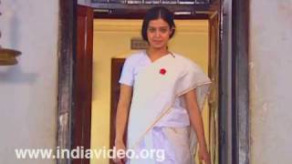 Chattayum mundum with kavani - the traditional attire of Syrian Christian women