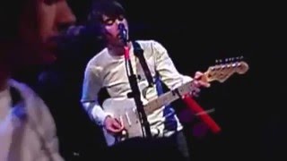 Arctic Monkeys - Despair In The Departure Lounge (Live In San Francisco 2006)