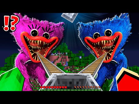 Mikey and JJ EXPLORE Creepy Titans at 3am in Minecraft