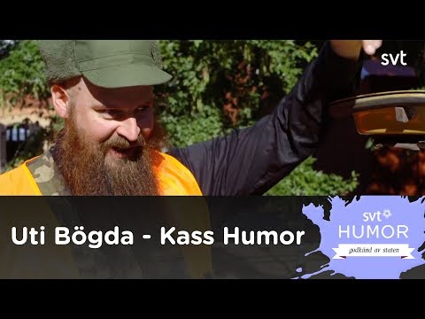 Snusk-(prosten) välkomnar ny Ewa till byn - Uti Bögda säsong 2